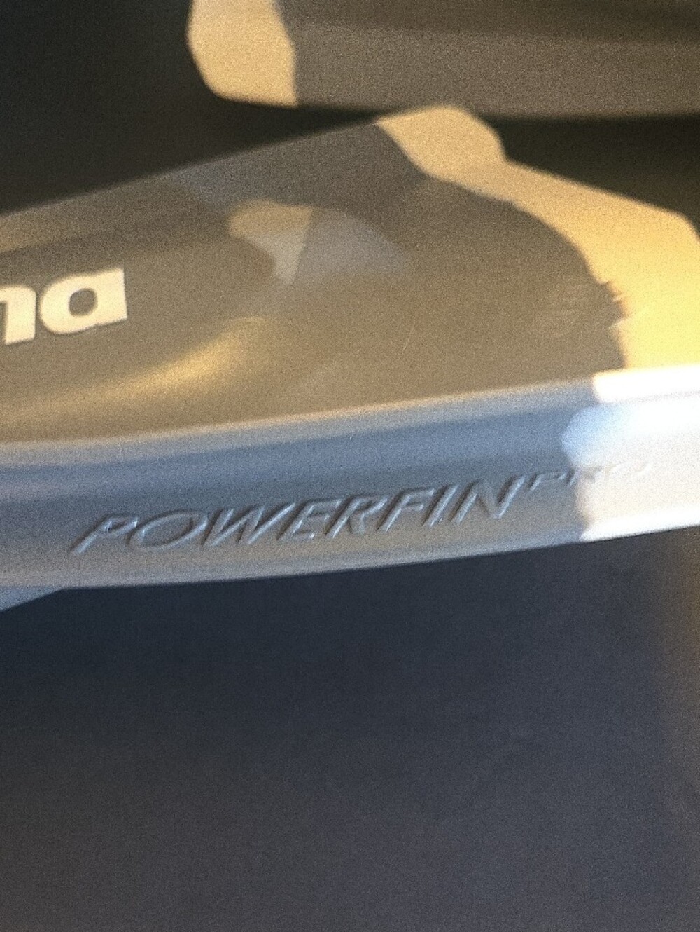 Arena Limited Edition Men's Short Training Swim Fins - Gray/White - Picture 14 of 16
